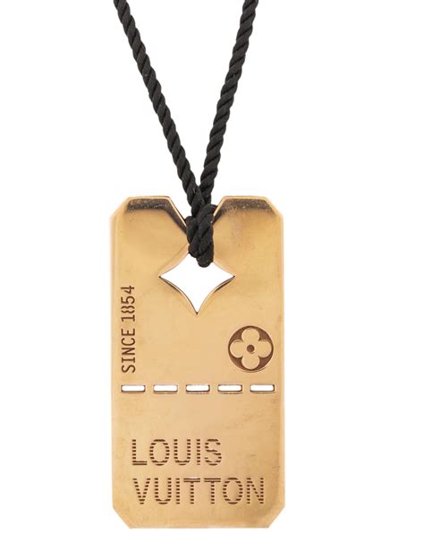 louis vuitton necklace dog tag